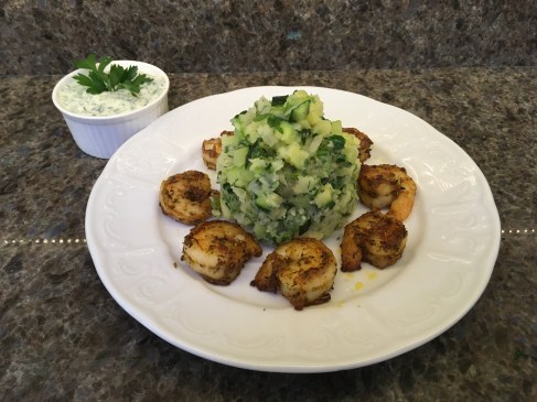 Geplette aardappelen met scampi's en tartaarsaus